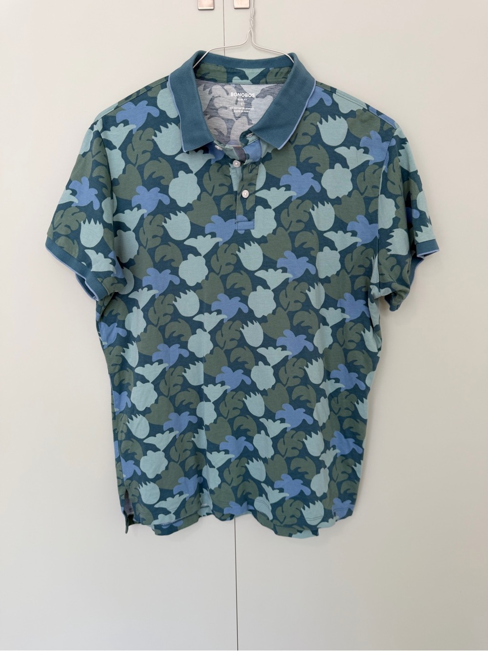 BONOBOS Men’s Blue Green Floral Camo Short Sleeve Slim Fit Pique Polo